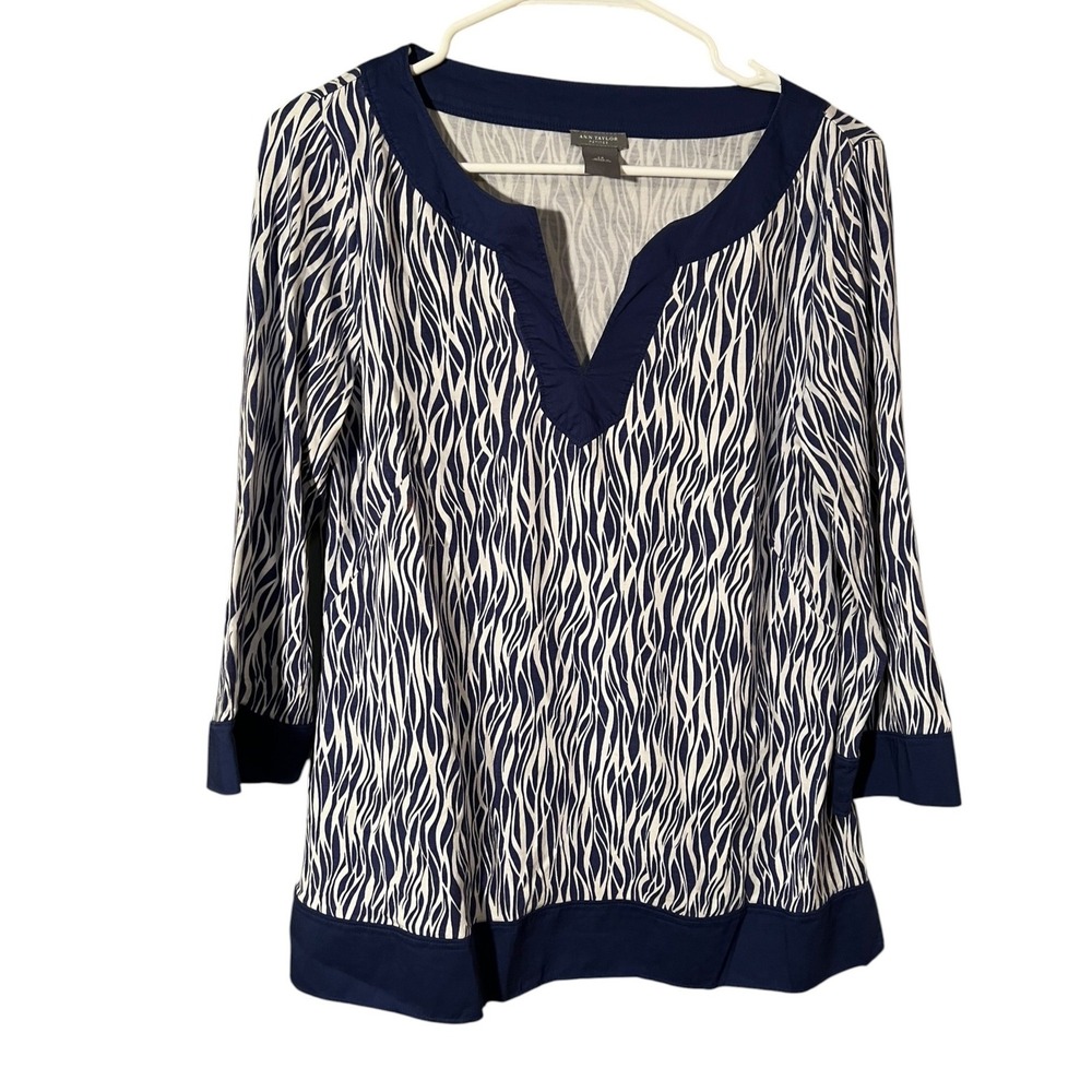 Ann Taylor Women's Size Large Petite Split Neck Tunic Top Blue White Geometric